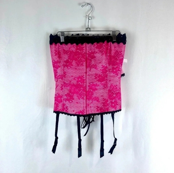 NWT Frederick's of Hollywood Hot Pink Lingerie Corset W/ Panties Size 44 - Picture 2 of 8
